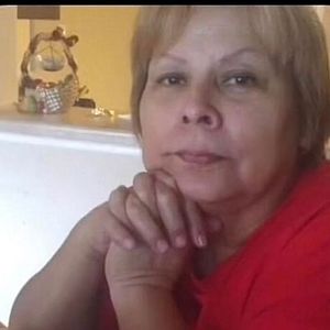 Meet your Posher, Josefa